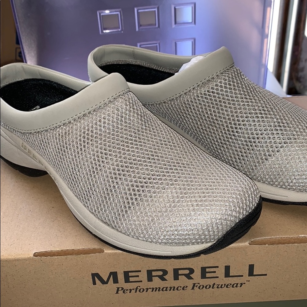 💖brand new Merrell’s!!💖